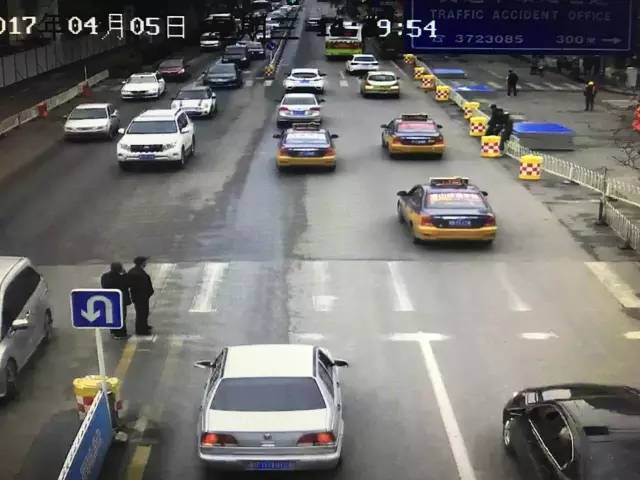 4499aeb11ee64f0df8e1e0b74fea0716.jpg
