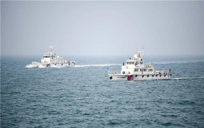 14091424quf3.jpg