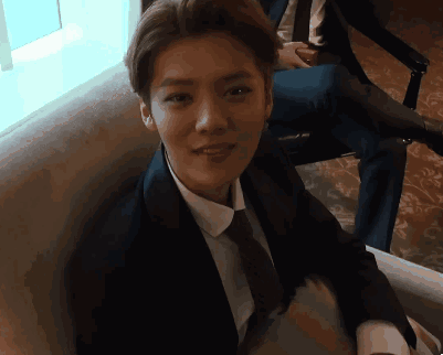 1a7bd307d7d069b6df408cd6b152cc66.gif