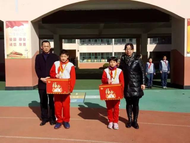 3951a4fe8899ff84c1538ddaae386aa5.jpg