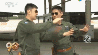 d6ae1523f9055822c4e752206bb32360.gif