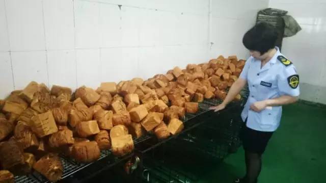 5a1cf1a6f3daf57b9f1b414ffda9ae47.jpg