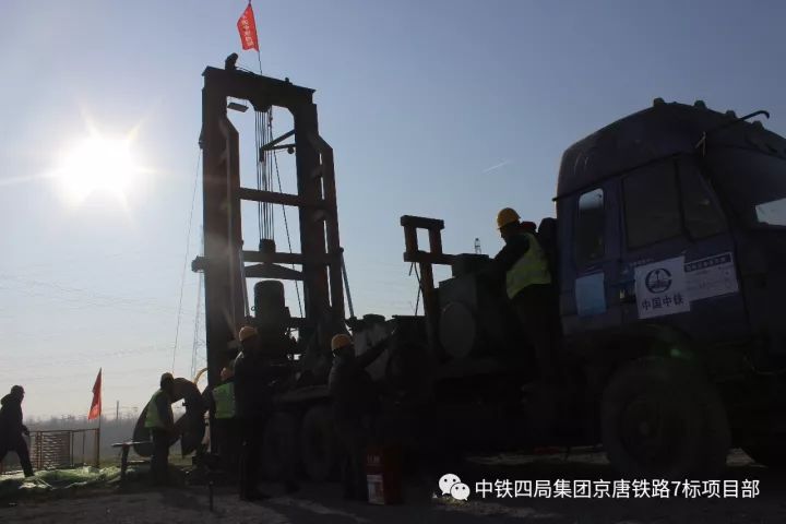 ac35d6db4aae25f88791d849b53b3deb.jpg
