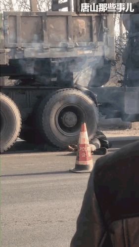 a2f07bc0113cc01fb799aa0cdc83cfea.gif