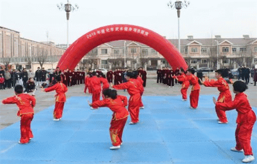 928534ff0d85d8ab1c3e2ecae693e573.gif