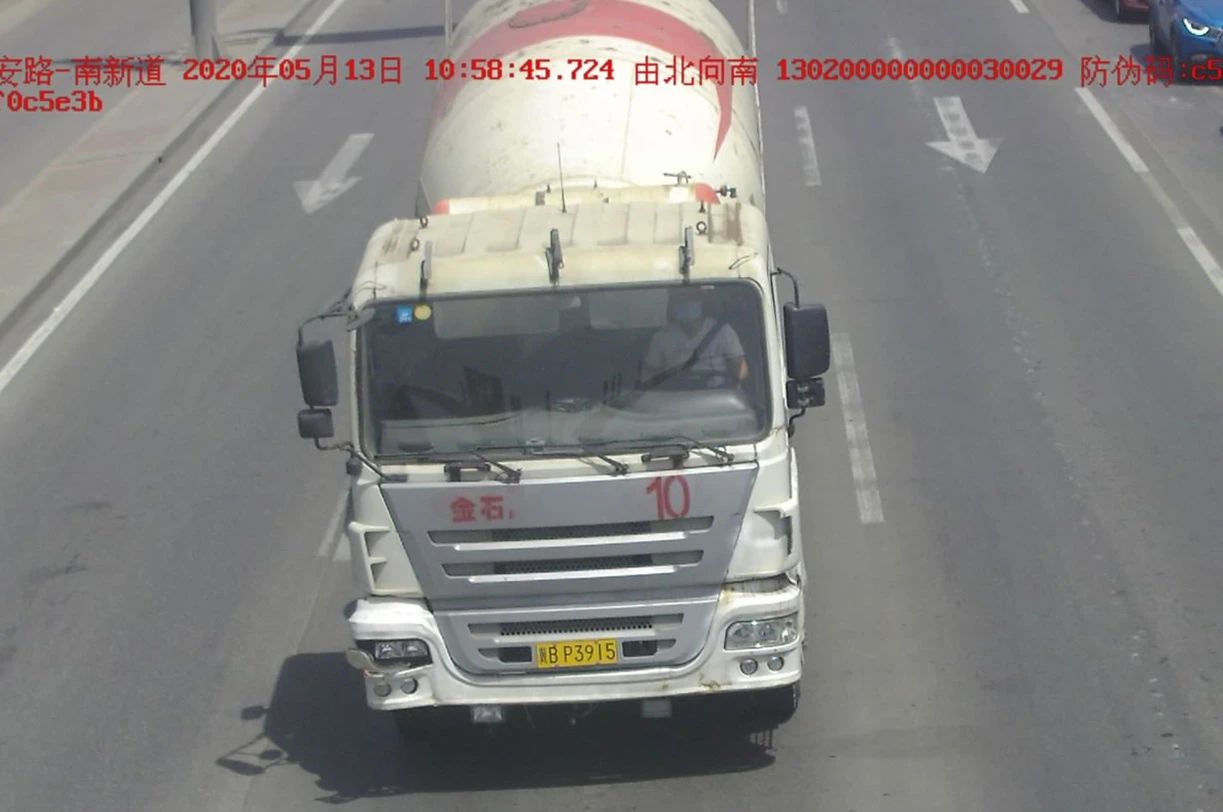 33940ac98e580bcd1f5ccade3b9745e3.jpg
