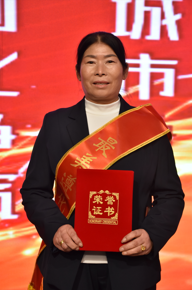 d6125db8dcc920df166aa94a1a9aa381.png